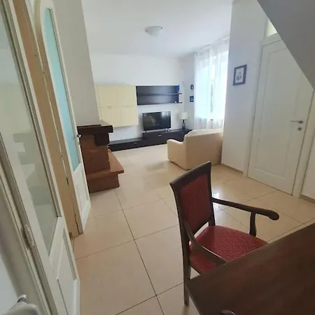 Lägenhet La Casa Di Elena Versilia - Two