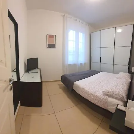 Lägenhet La Casa Di Elena Versilia - Two
