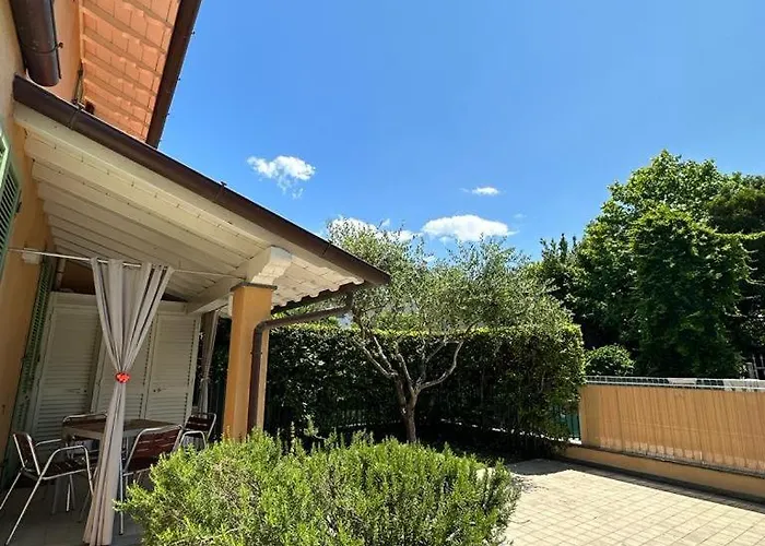 La Casa Di Elena Versilia - Two * Marina di Pietrasanta