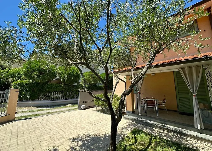 La Casa Di Elena Versilia - Two * Marina di Pietrasanta