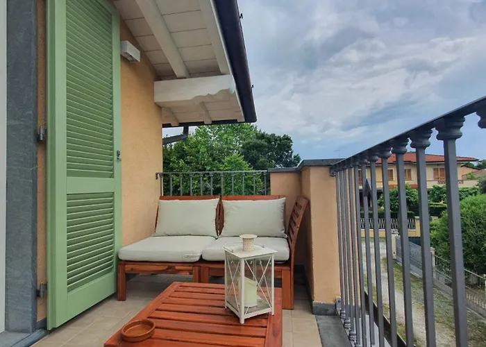 Apartment La Casa Di Elena Versilia - Two Marina di Pietrasanta