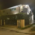 La Casa Di Elena Versilia - Two