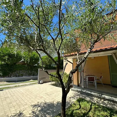 La Casa Di Elena Versilia - Two * Marina di Pietrasanta