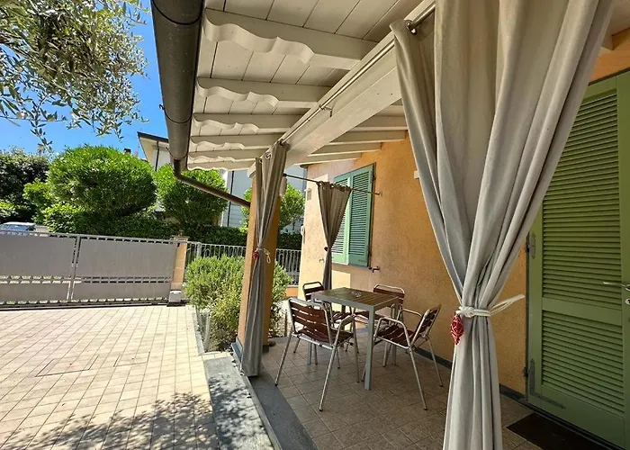 La Casa Di Elena Versilia - Two Marina di Pietrasanta